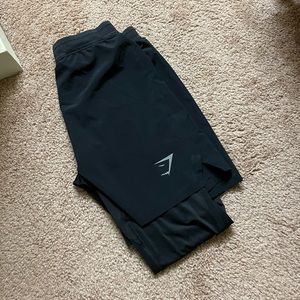 EUC gymshark running / workout shorts with leggings liner
